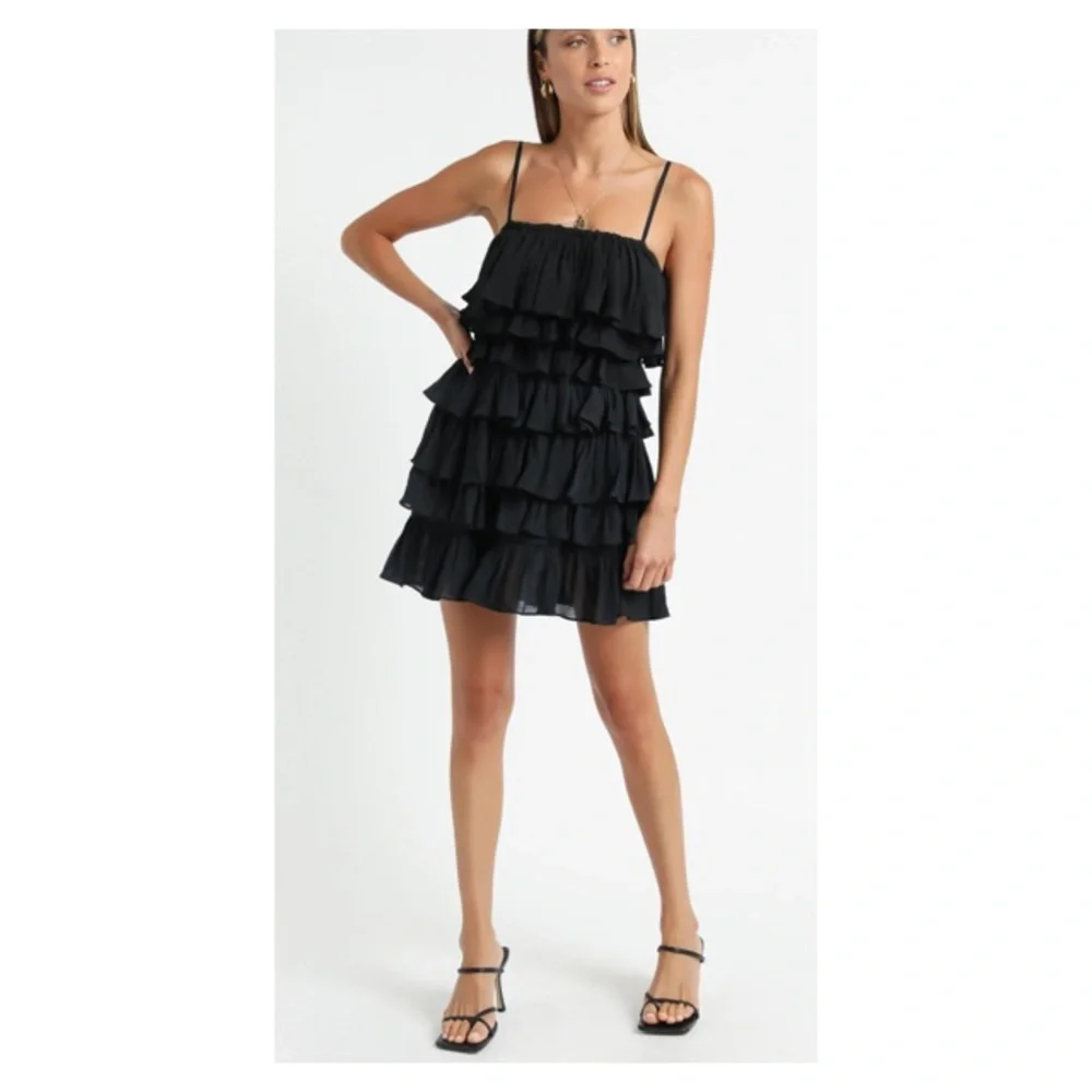 J. Crew Dress Strapless black sexy cascade dress 100% silk Dress Size 6